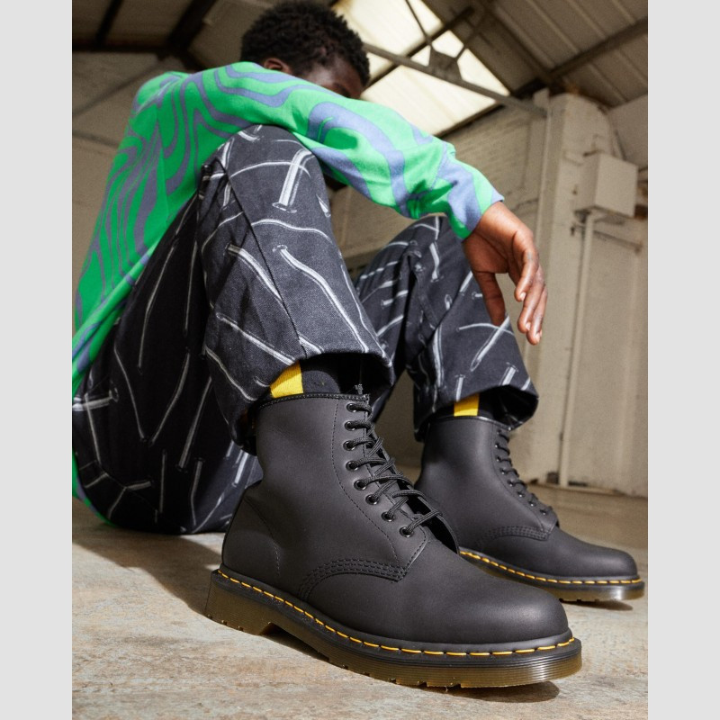 Dr martens deals 1460 greasy